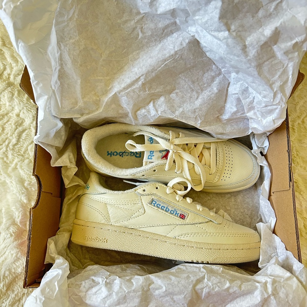 REEBOK white and blue sneakers